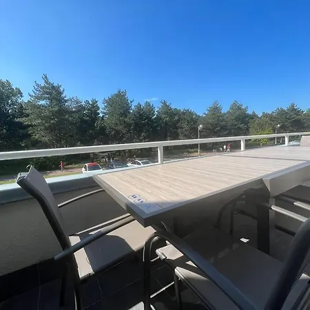 Avec Vue Sur La Pinede Grande Terrasse *